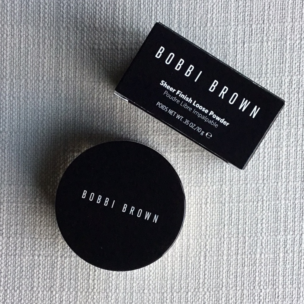 Bobbi brown SHEER FINISH LOOSE POWDER - Soft Porcelain - Picture 2 of 11